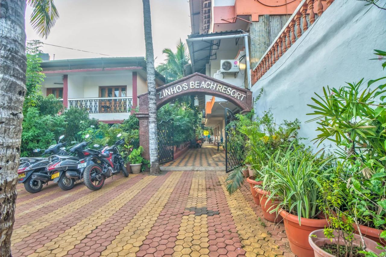 The Village Beach Resort Baga Bagian luar foto