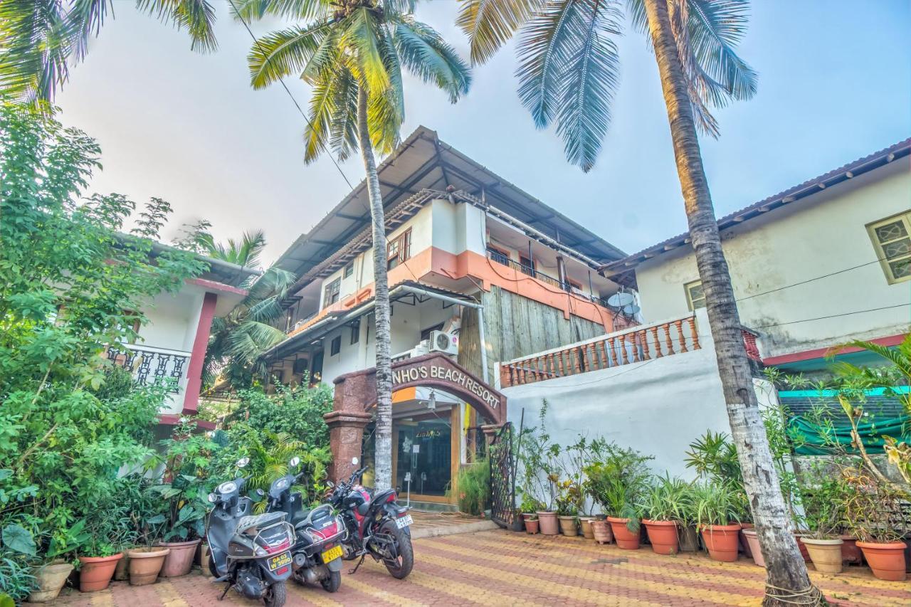 The Village Beach Resort Baga Bagian luar foto